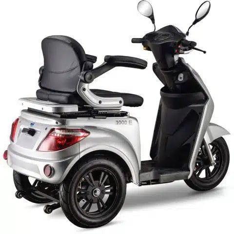 IVA E1000 Scootmobiel – IVA E1000 Zwart & Zilver